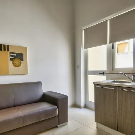 Apartamento Few Minutes Off Tigne Point Sliema