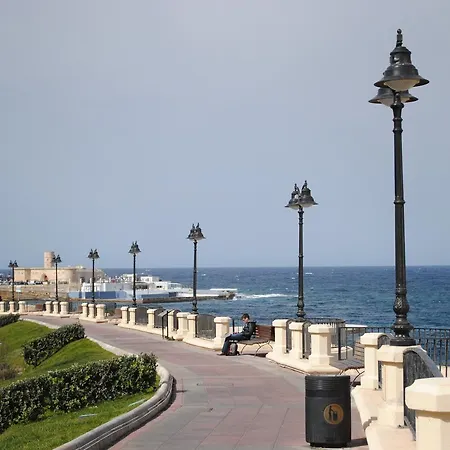 Apartment Few Minutes Off Tigne Point Sliema